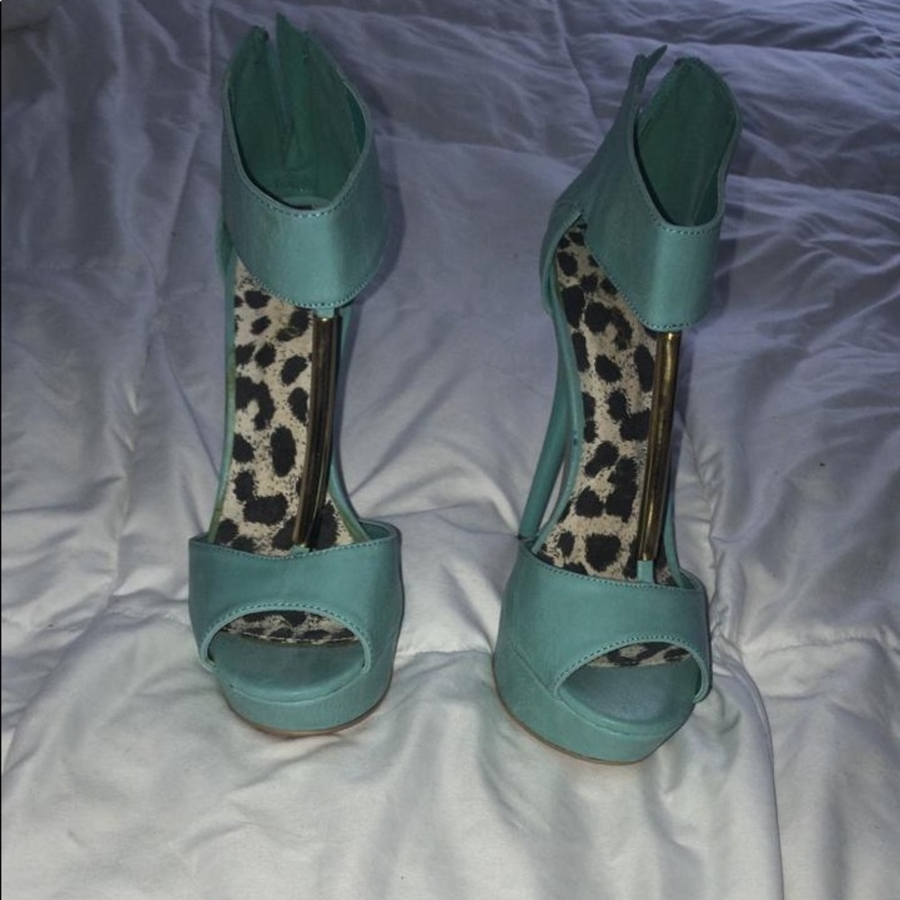 Mint and Gold Heels